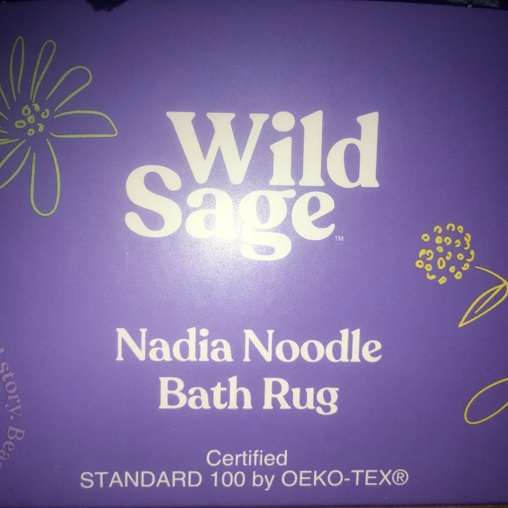 brand new Wild Sage Super Soft Nadia Noodle 24x40 inch Bath Mat Rug in Navy Blue